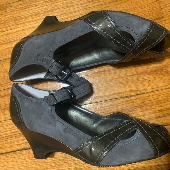 VANELI Patent Leather/Suede Peep Toe Shoes Size 8 Wedges Ankle Strap Green - Picture 4 of 11